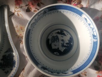 Vintage porcelánová čínská sada s miskou a lžíci - 2