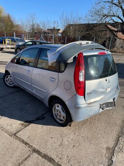 Mitsubishi Colt - 2