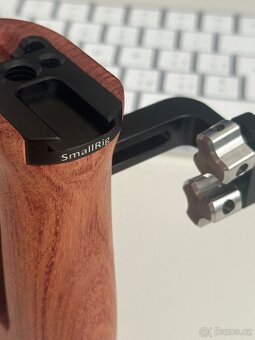 Small rig dřevěná rukojeť - 2