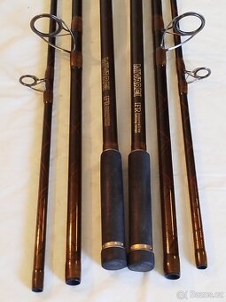 RYBÁŘSKÉ PRUTY MIVARDI IMPERIUM CARP 390SH 3,5 lb - 2
