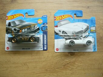 AUTÍČKA HOT WHEELS - 2