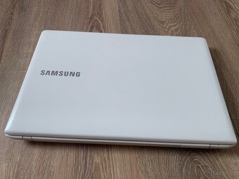 Notebook Samsung 270E - 2