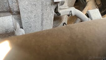 Motor + převodovka Ford 1.6 benzin FYDB - 2