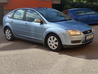 Ford Focus 1.8Tdci GHIA - 2