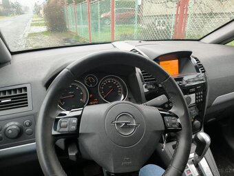 Prodám Opel Zafira B Sport - 2