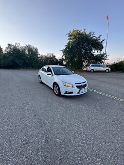 Chevrolet Cruze - 2