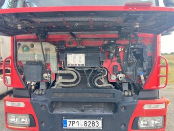 Sklápěč IVECO TRAKKER 8x4, 450PS EEV - 2