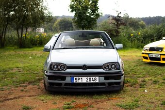 Volkswagen Golf MK3 Cabrio - 2