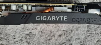 GIGABYTE GeForce GTX 1660 TI OC 6G - 2