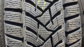 Zimní pneu 205/60/16 Dunlop - 2