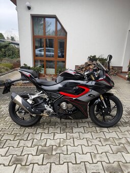 QJ MOTOR SRK 125 R - 2