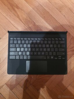 Samsung Galaxy Tab S9 FE+ s klávesnicí - 2
