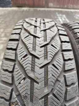 Pneu 215/65R17 99H zimní - 2