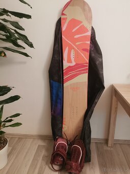Nový SNOWBOARD +VÁZÁNÍ +OBAL 154 - 2