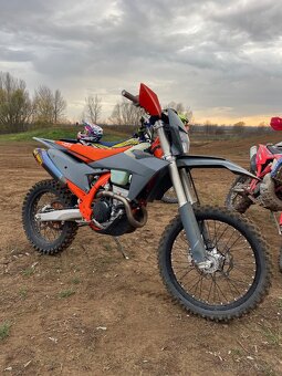 Ktm exc f 250 2025 Champion edice - 2