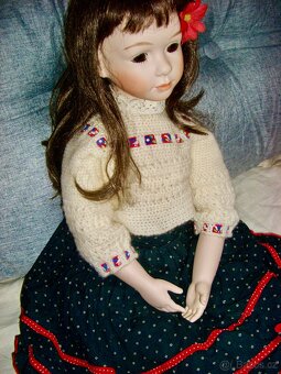 Velká porcelánová panenka 76 cm - 2