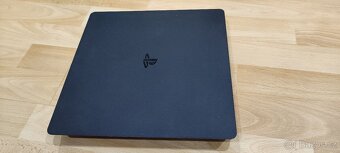 Prodám PS4 Slim po vyčištění a přepastování - 2