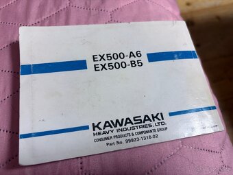 Kawasaki Gpz 500 manuál - 2
