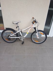 Dětské kolo 20" specialized hotrock bílé - 2