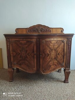 prodám starožitný nábytek - 2