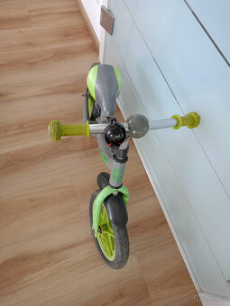 Dětské odrážedlo zelené - 2