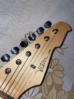 Elektrická kytara Vision - 2