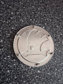 Škoda - štítek s logem - 2