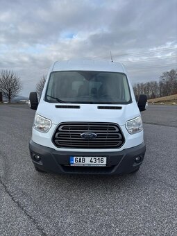 Ford Transit 7 míst - 2