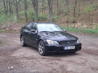 Lexus IS200 - 2