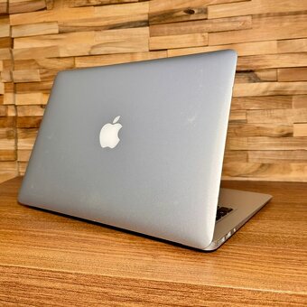 MacBook Air 13’’, i5, rok 2017, 8GB RAM, 128GB SSD ZARUKA - 2