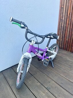 Lehké dětské kolo Woom 2 fialové - 2