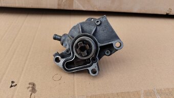 Vakuová pumpa 1.9 TDI 66kw - 2
