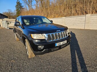 Jeep grand cherokee V8 5,7 HEMI WK2 - Nová Cena - 2