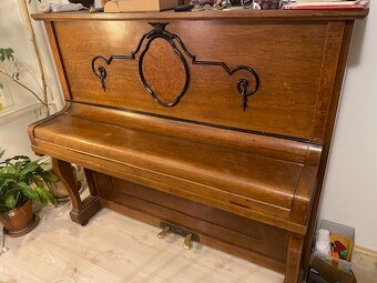 Pianini PETROF - 2