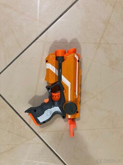 Nerf pistole - 2