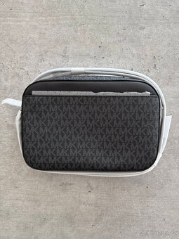 Michael Kors Crossbody kabelka - 2