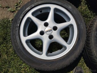 Litá kola s pneumatikami 205/50 R15 - 2