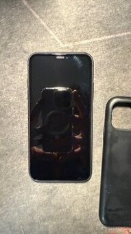 Iphone 11 64GB černá - 2