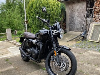 Triumph Bonneville T120 - 2