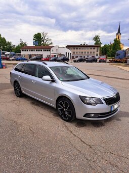 Škoda Superb Combi - 2
