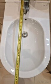 bidet stojici vc. baterie - znacka ROCA - 2