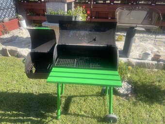 Zahradní gril-lokomotiva s udírnou - 2