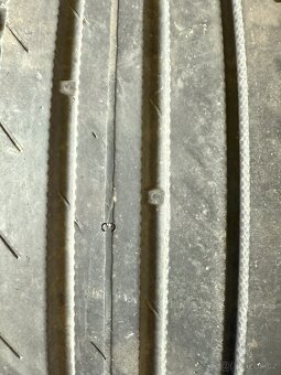 205/55 R16 94V - 2