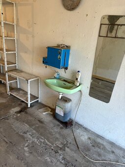 Pronájem garáže 19m2 s elektřinou O.-Třebovice Pod Výhonem - 2