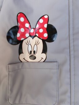 Jarní nepromokavý kabátek s Minnie Mouse vel. 98 - 2