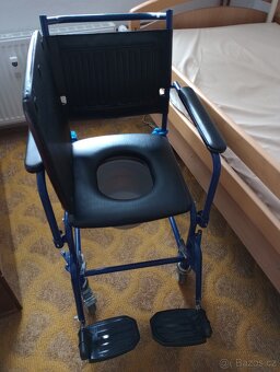 PRODÁM KOLEČKOVÉ WC KŘESLO - 2