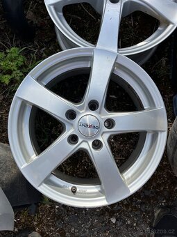 Alu kola 5x114,3 r16 - 2