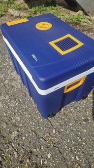 Chladíci box do auta - 50L - 2