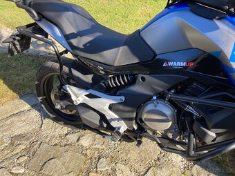 CF moto 650 MT Premium - 2