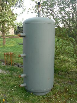 Akumulační nadrž Regulus 600 l - 2